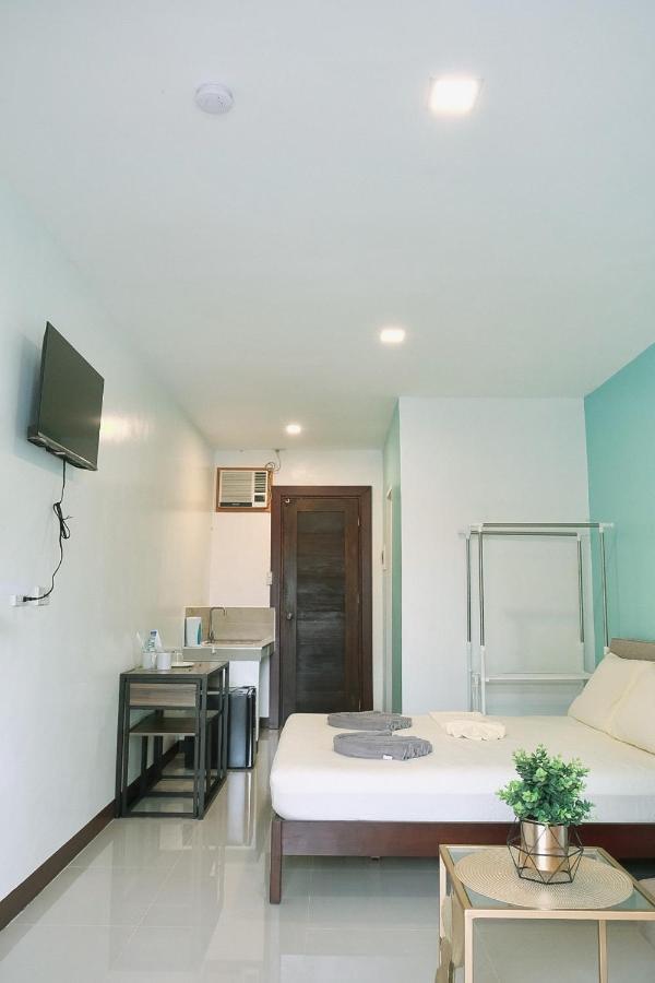 Casa D' Hiyas Homestay Panglao, Bohol ภายนอก รูปภาพ