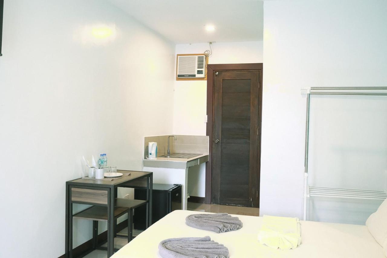 Casa D' Hiyas Homestay Panglao, Bohol ภายนอก รูปภาพ