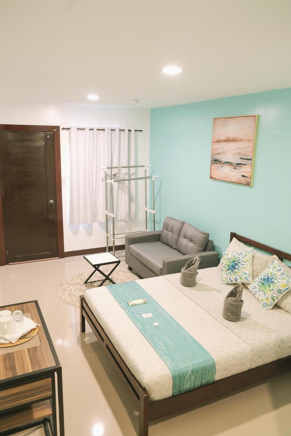 Casa D' Hiyas Homestay Panglao, Bohol ภายนอก รูปภาพ